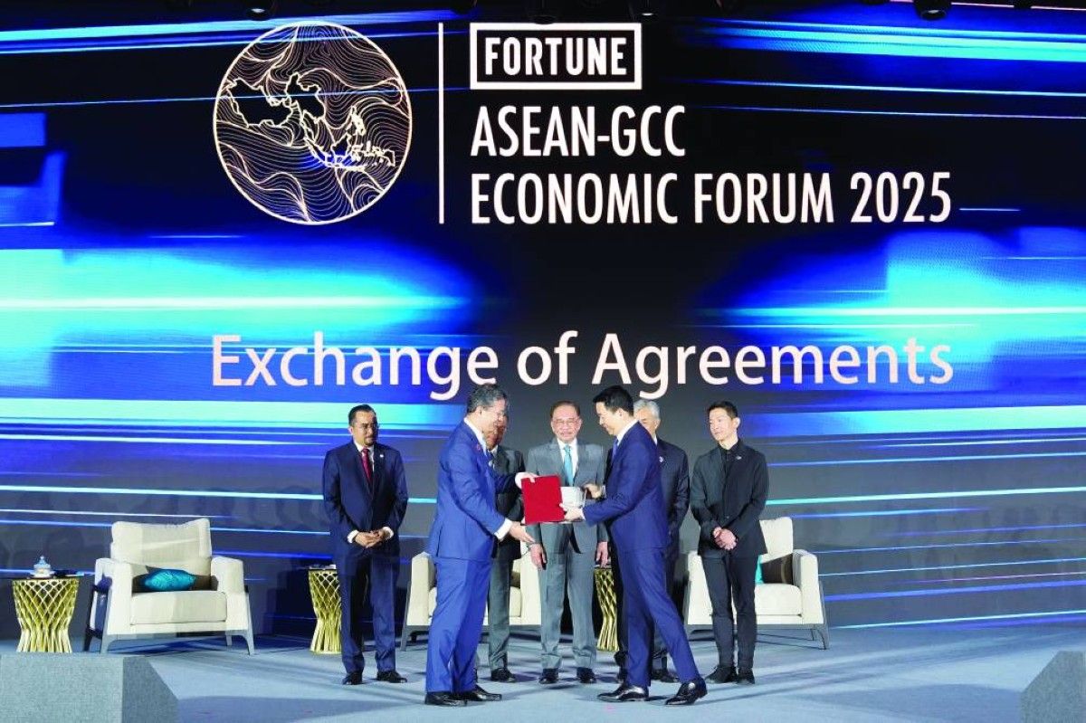 ماليزيا والإمارات تعززان علاقاتهما الرقمية بشراكة رائدة بمجال الذكاء الاصطناعي