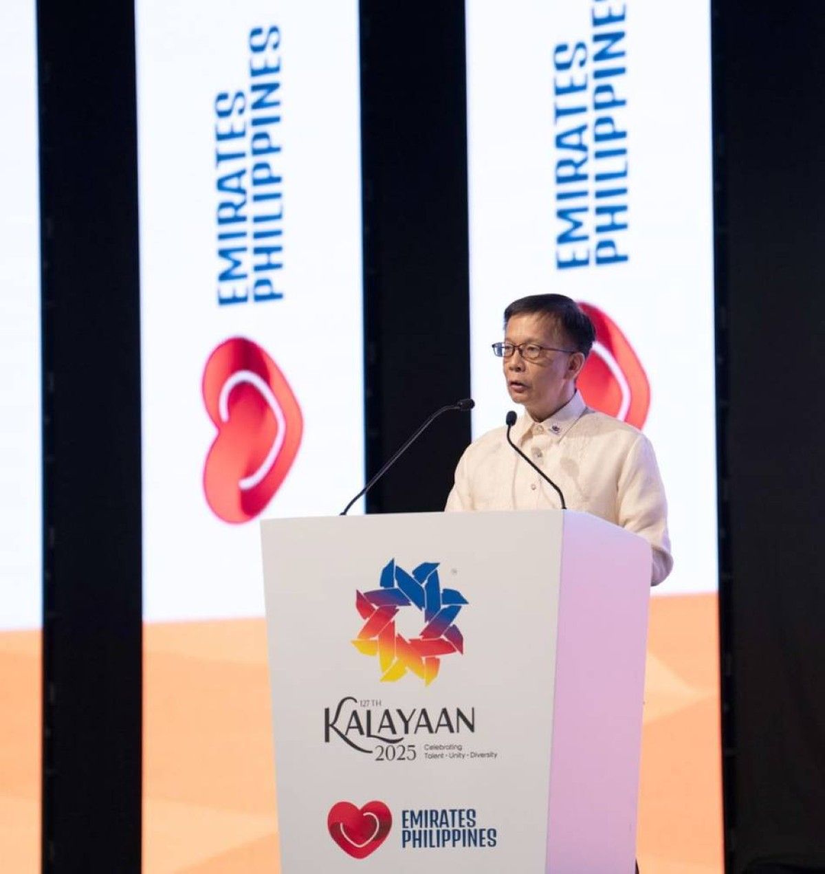 مسؤول فلبيني: الإمارات نموذج عالمي في دعم العمالة الوافدة