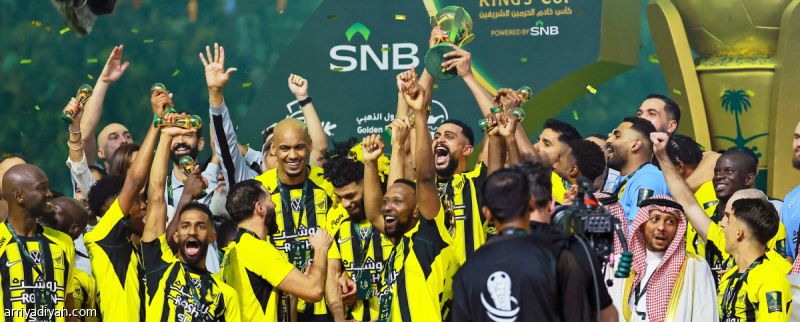 «حامل اللقب» يواجه الوحدة.. ونيوم في المستوى الأول