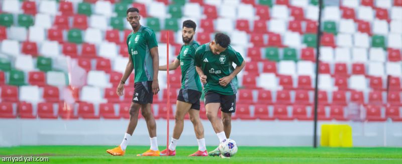 الأخضر يغادر.. والشنقيطي وآل سعد خارج الخدمة