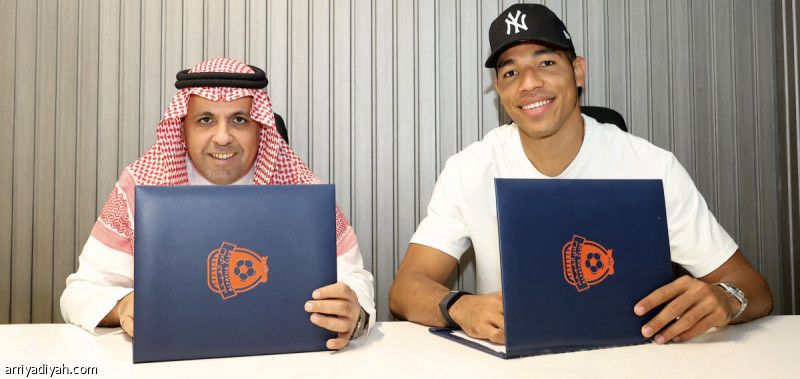 الفيحاء يبقي موسكيرا موسما آخر