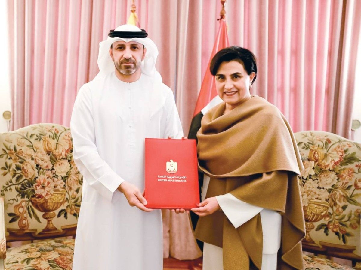 سفير الإمارات يقدم أوراق اعتماده إلى وزيرة خارجية الإكوادور