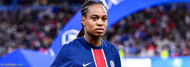 ليون يتعاقد مع هدافة باريس