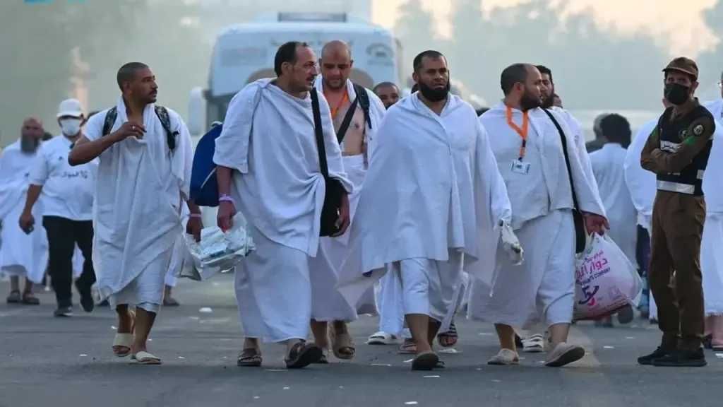 توجيه هام للحجاج في جبل عرفات: الزموا أماكنكم حتى هذا الموعد