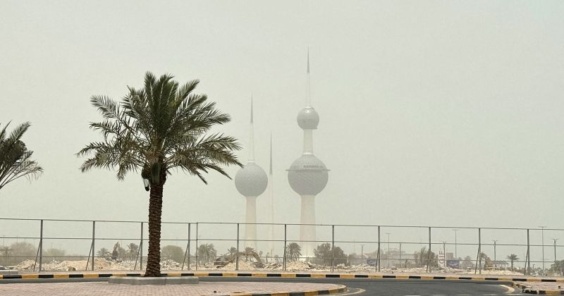 رياح خفيفة إلى معتدلة مثيرة للغبار في «نهاية الأسبوع»