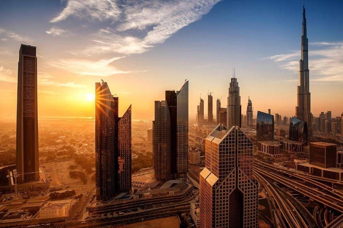 الإمارات تتصدر الاستثمار في المكاتب على مستوى المنطقة