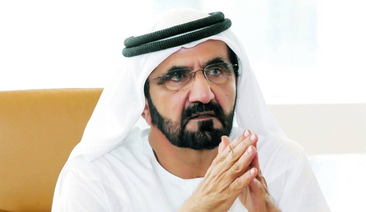 رئيس الدولة يطمئن هاتفياً على أحوال حجاج الإمارات ويهنئهم بأدائهم الفريضة