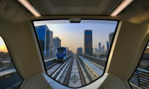 السعودية تعلن اطلاق أضخم مشروع نقل بين جدة ومكة يجعل المدينتين مدينة واحدة والتنقل بينها لا يحتاج لأكثر من دقائق