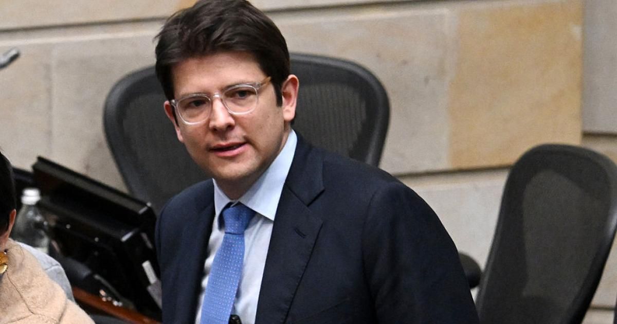 كولومبيا: إصابة مرشح رئاسي برصاصة في رأسه خلال هجوم