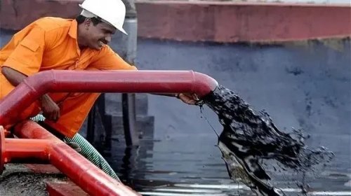 وداعاً للنفط السعودي.. سلطنة عمان تتفوق على السعودية وتعلن اكتشاف الكنز الثمين