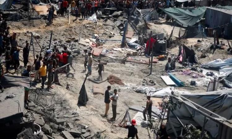 استشهاد 3 فلسطينيين وإصابة آخرين في قصف إسرائيلي على حي الزيتون بغزة