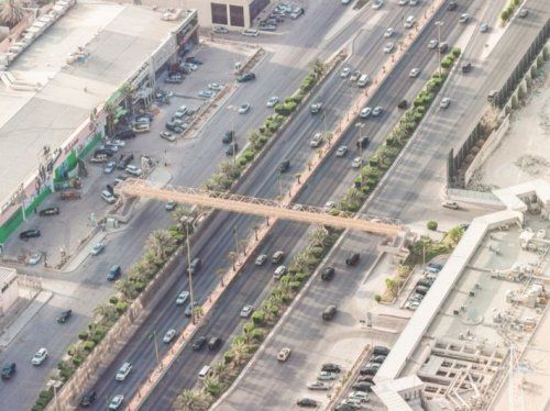 الطريق المعجزة.. السعودية تطلق مشروع كبير يختصر السفر بين الرياض وجدة الى 45 دقيقة فقط