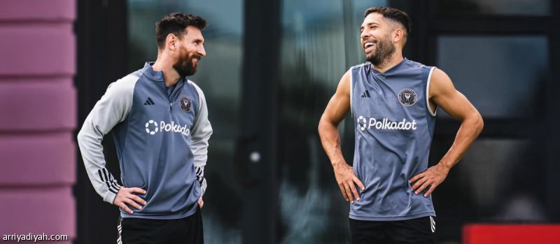 ألبا: أفهم ميسي من نظرة عين.. وحماسي لم يفتر