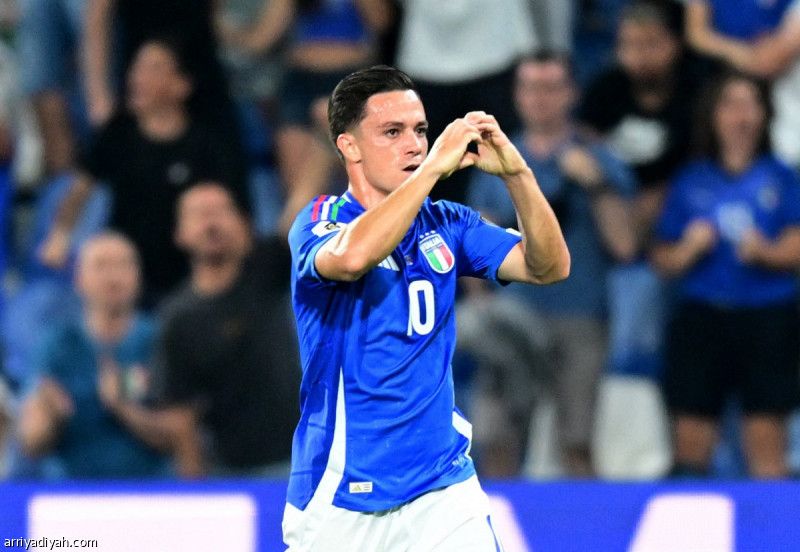 إيطاليا تستعيد التوازن في وداعية سباليتي