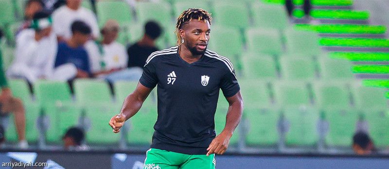 الأهلي يسرع ملف ماكسيمان