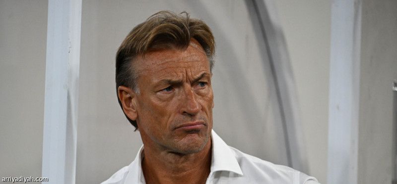 الأخضر يطير إلى أمريكا بـ 25 لاعبا.. واستبعاد حامد والهلاليين