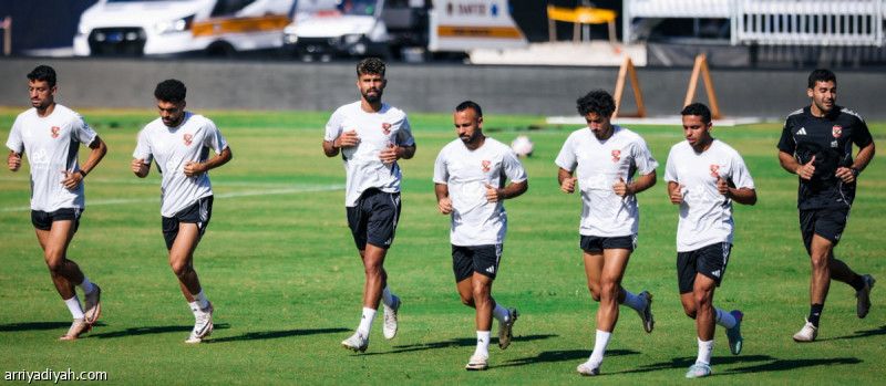 قائمة مصر تطغى على الأهلي المونديالي