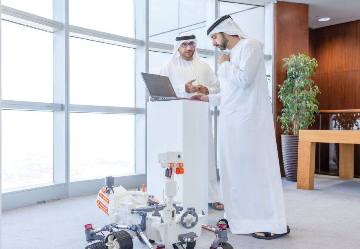 حمدان بن محمد: نمضي بثبات لترسيخ اسم الإمارات بين النجوم