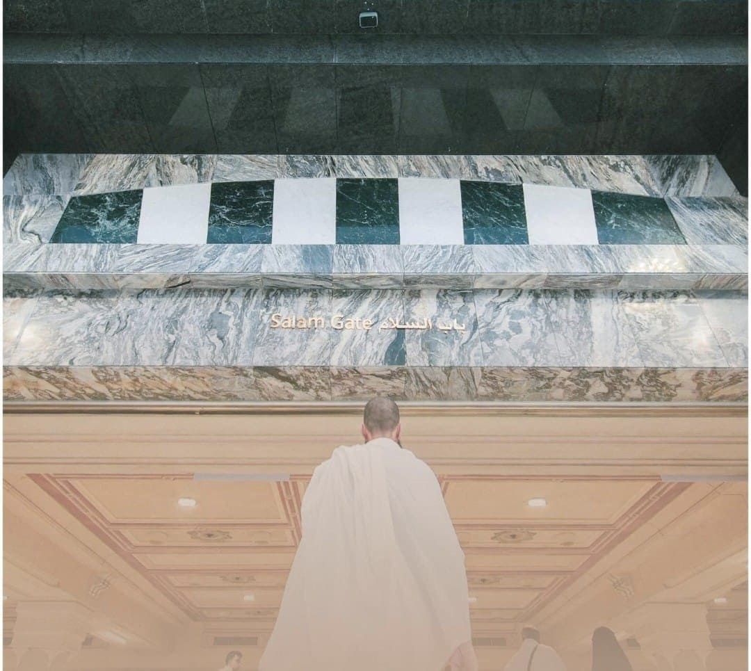المملكة تستخدم تقنيات الذكاء الاصطناعي عند أبواب المسجد الحرام