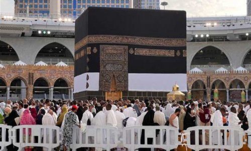 السعودية تعلن عن موسم العمرة وفتح التأشيرات و 3 جنسيات عربية ممنوعة من تأشيرة عمرة ما بعد الحج