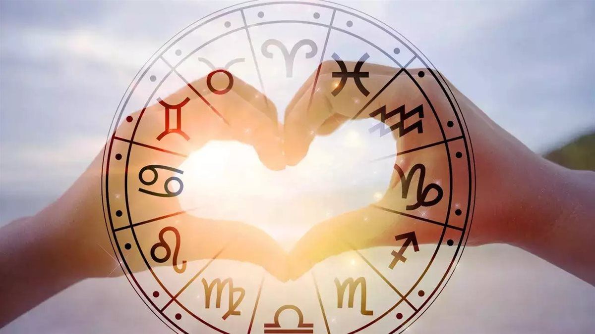 تحذيرات غير مسبوقة لمواليد هذه الأبراج الثلاثة ستتغير اقدارهم ومصير حياتهم بالكامل وكوارث قادمة بسبب تأثير الشمس