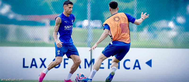 قبل الريال.. الهلال يستعيد كانسيلو