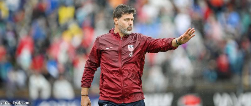 بوكيتينو: أنا مدرب ولستُ عارض أزياء