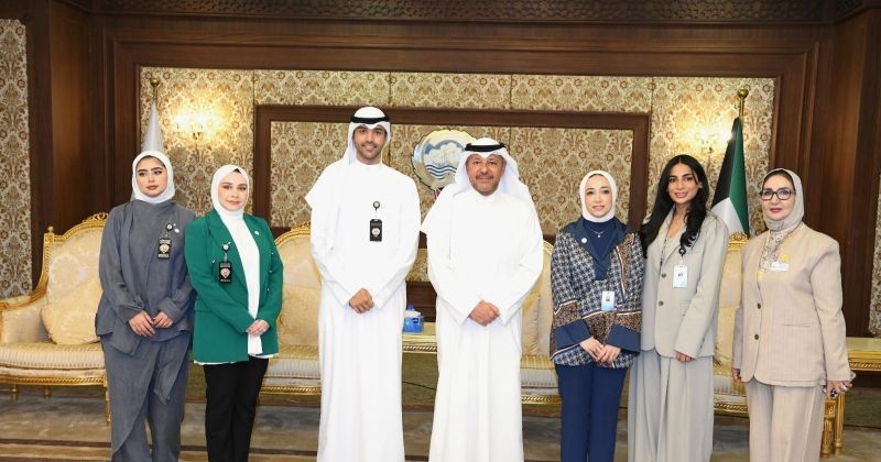 الناصر يستقبل أهالي «الفروانية» في لقاء مفتوح بحضور فريق «وفّر»