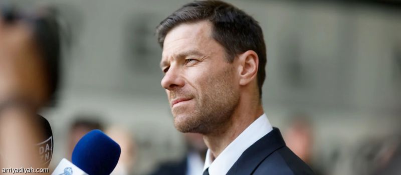 ألونسو: طريق النهائي يبدأ من الهلال