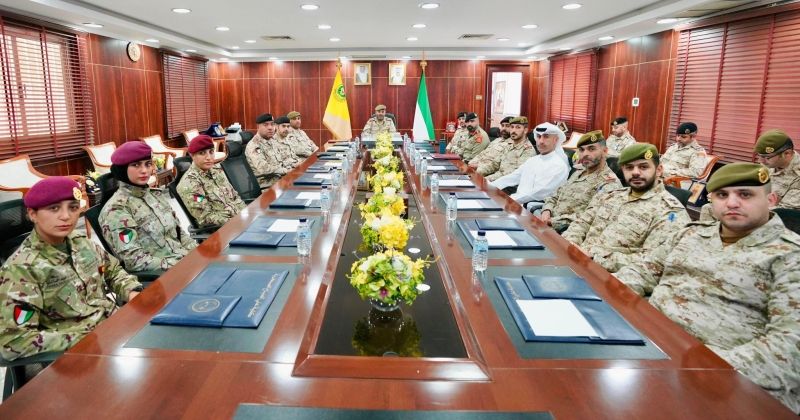 كلية «علي الصباح» العسكرية تعقد اجتماعاً لوضع إجراءات استقبال طلبات العنصر النسائي