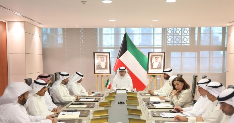 وزير التجارة يجتمع مع ممثلي مصانع المياه المعبأة لبحث أوضاع السوق: تذليل كافة العقبات لاستمرار الإنتاج