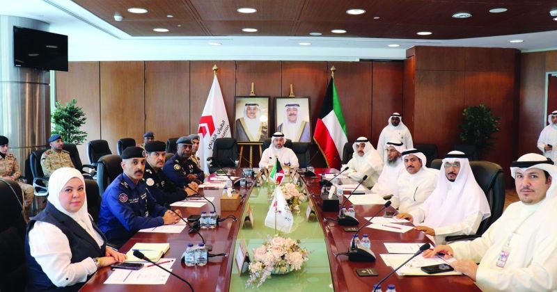 حمود المبارك مترئساً اجتماع اللجنة الوطنية