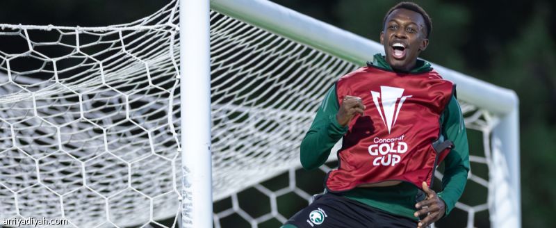 الأخضر يفتتح ملف مواجهة الأمريكيين