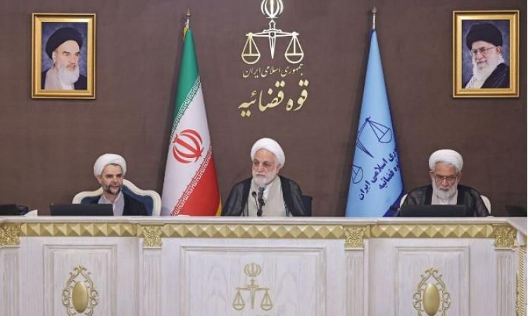 رئيس السلطة القضائية الإيرانية: سنلحق بإسرائيل مزيدا من الضربات الساحقة