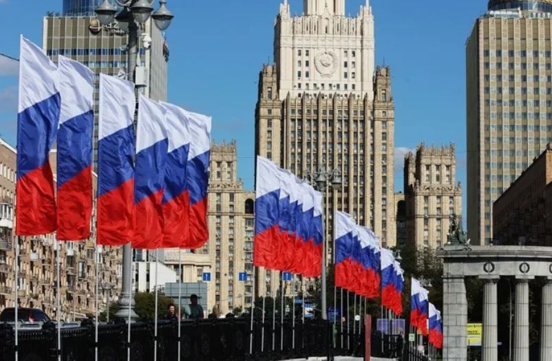 روسيا تحذر أمريكا من تقديم مساعدات عسكرية مباشرة إلى إسرائيل