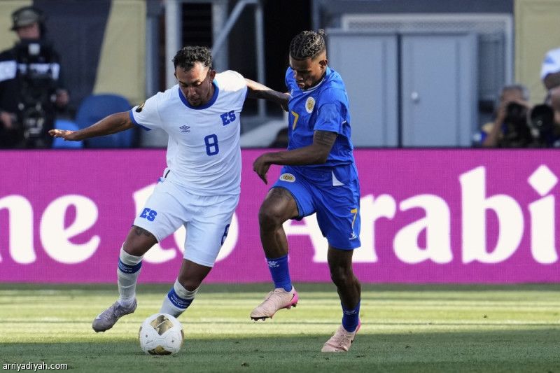 السلبية تجمع السلفادور وكوراساو