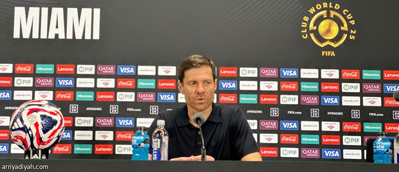 ألونسو: الهلال ممتاز.. ومستواه لم يفاجئني