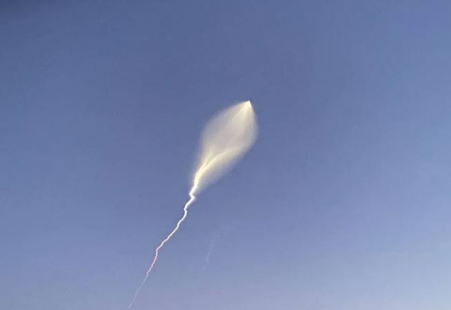 إيران تعلن استهداف مراكز عسكرية إسرائيلية وقاعدتي “نفاتيم” و”حاتسريم” الجويتين