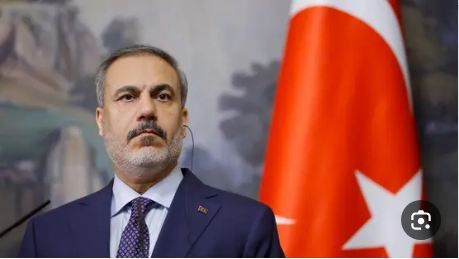 وزير الخارجية التركي: نطالب بعودة المفاوضات الأمريكية – الإيرانية