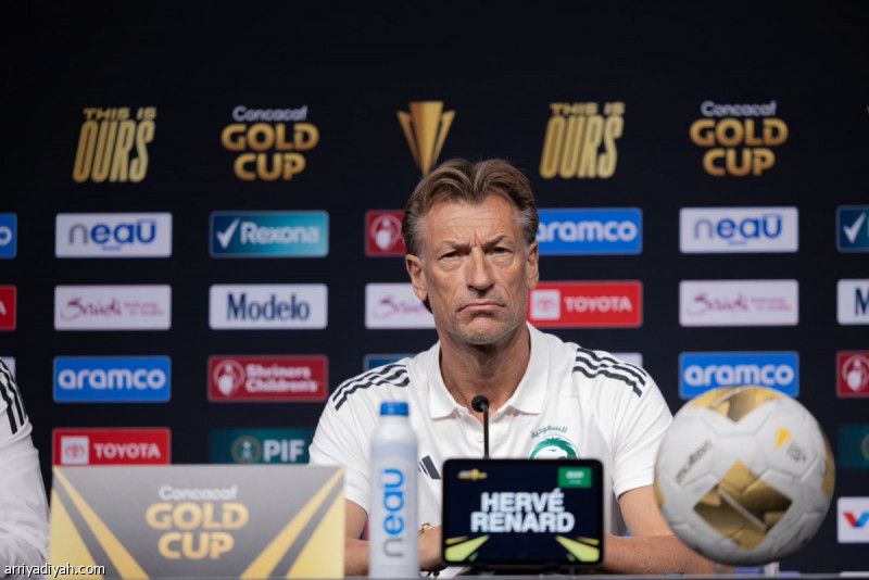 رينارد: هدفنا التأهل.. ومستقبلنا مشرق