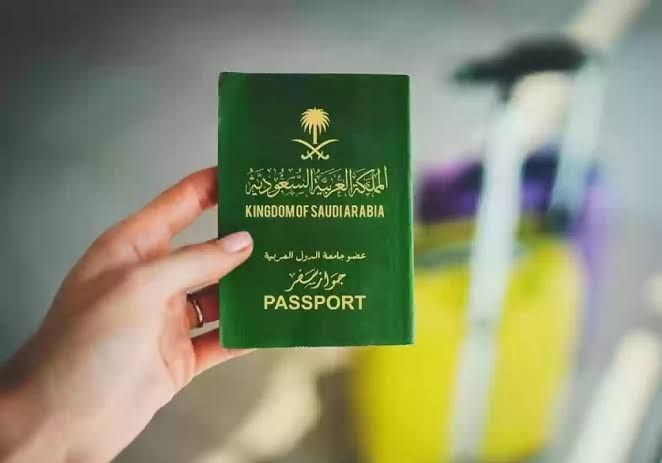 طريقة تجديد جواز السفر السعودي عبر منصة أبشر والرسوم اللازمة للتجديد
