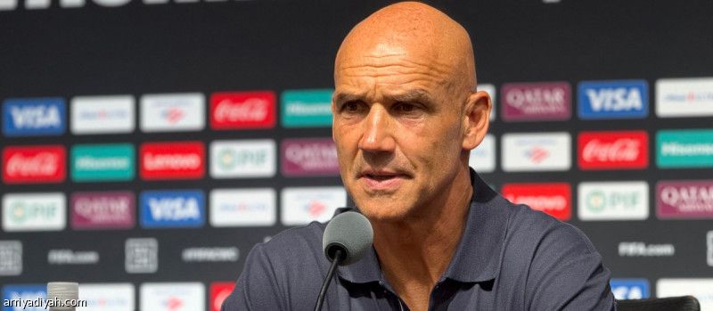 ليتش: أمام نيفيز.. الضغط العالي صعب