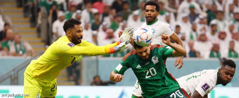 8 صقور يجددون ذكرى المونديال أمام المكسيك