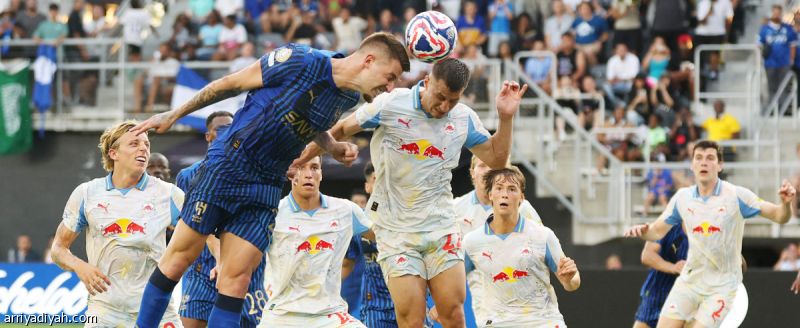 بعد مغادرة الثلاثي.. الهلال والترجي أمل العرب في المونديال