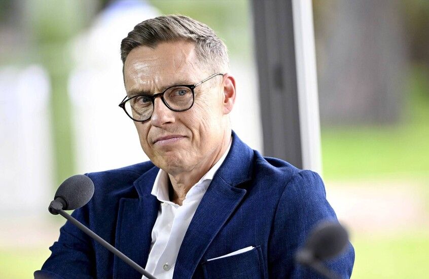 رئيس فنلندا يعترف: زمن هيمنة الغرب انتهى