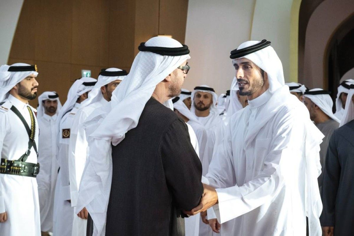 رئيس الدولة وأمير قطر: الحوار والحلول الدبلوماسية السبيل الوحيد لتجاوز أزمات المنطقة والعالم