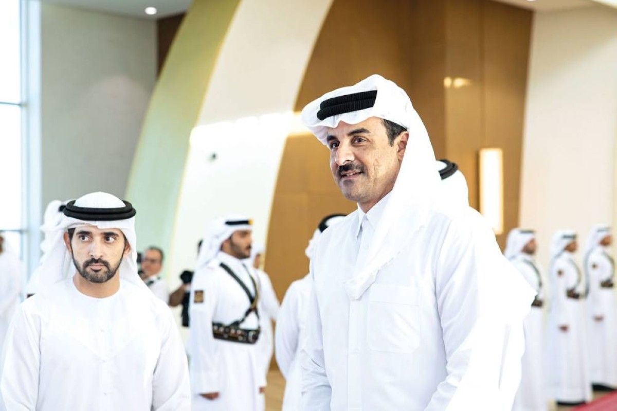 رئيس الدولة وأمير قطر: الحوار والحلول الدبلوماسية السبيل الوحيد لتجاوز أزمات المنطقة والعالم