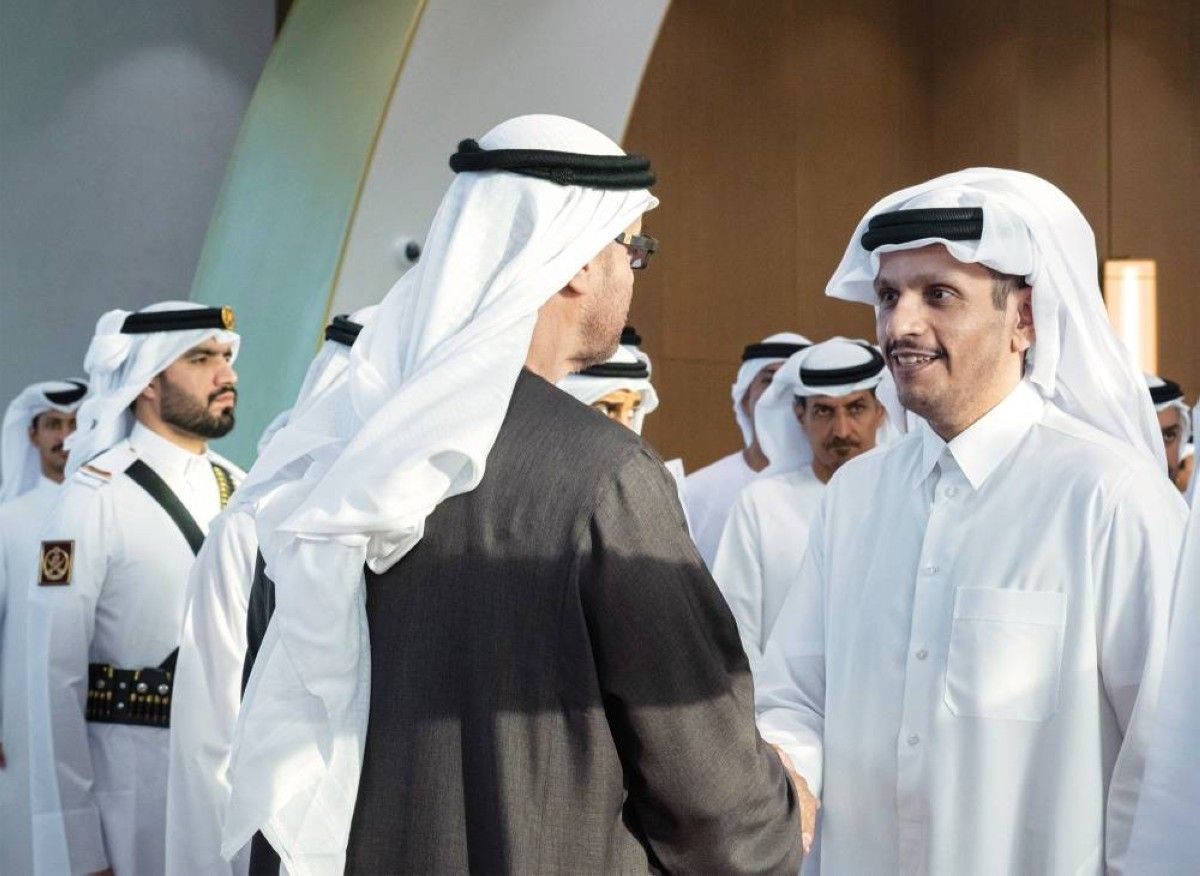 رئيس الدولة وأمير قطر: الحوار والحلول الدبلوماسية السبيل الوحيد لتجاوز أزمات المنطقة والعالم