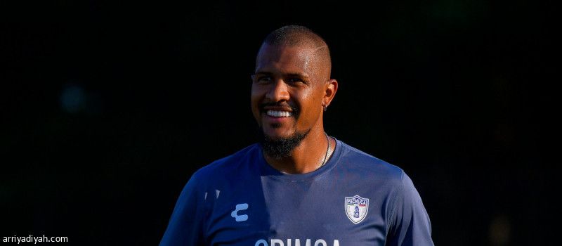 أمام الهلال.. باتشوكا يتسلح بصاحب الـ 36 ضربة