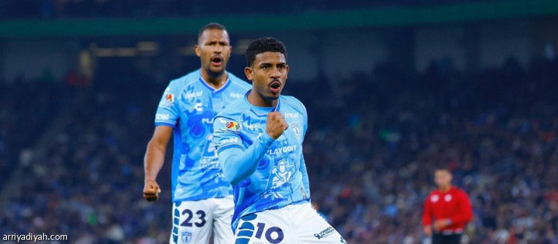 كينيدي هزم الأهلي وينتظر الهلال